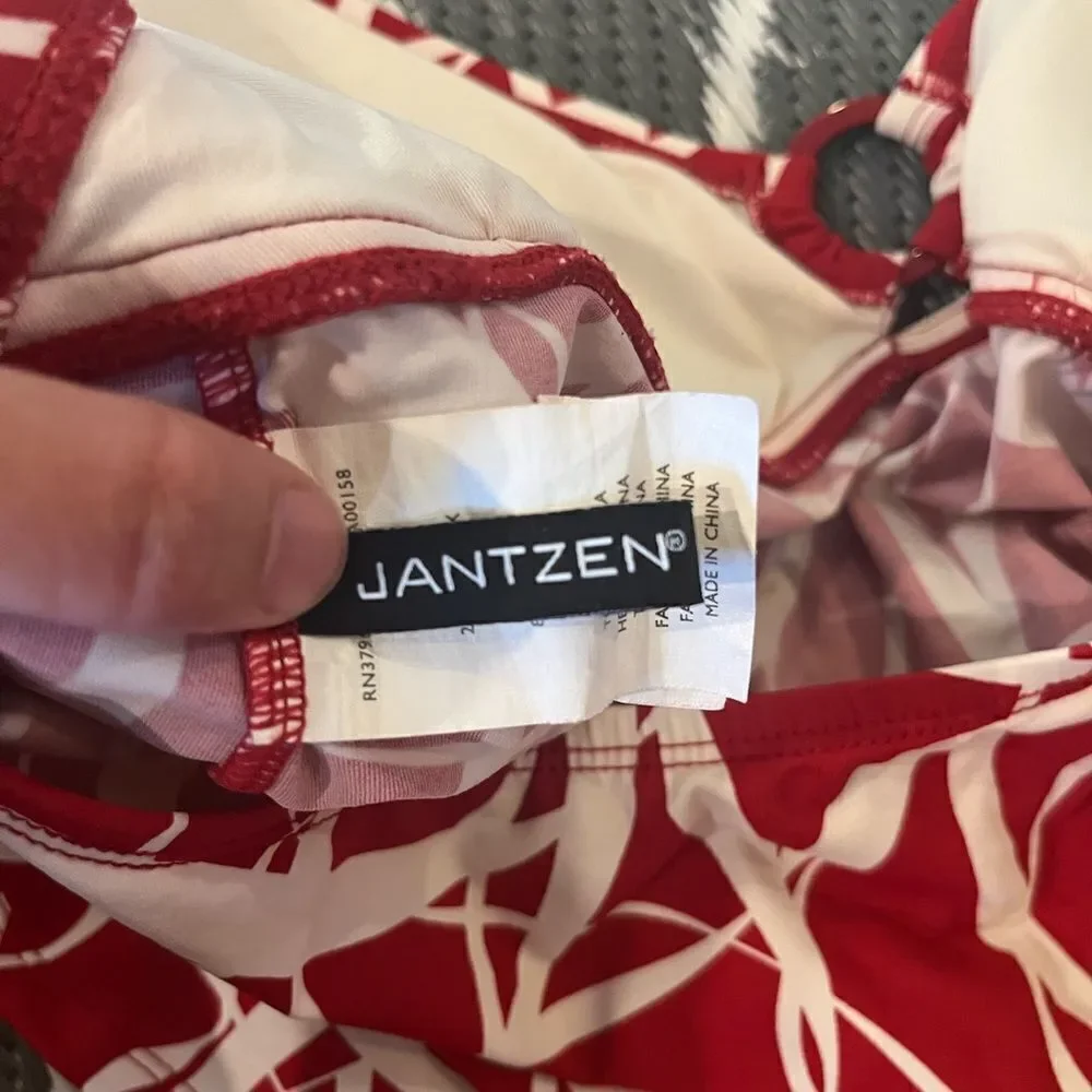 Jantzen tankini top - Picture 2 of 3